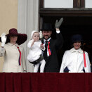 The Royal family greets the Children's parade from the Palace balcony (Photo: Jarl Fr. Erichsen / Scanpix)